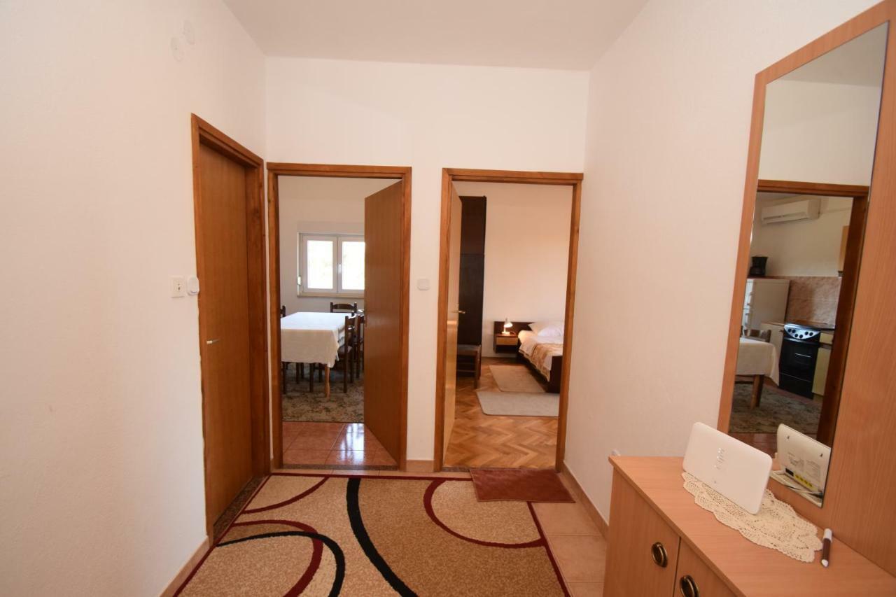 Apartments Ivan Starigrad Paklenica Eksteriør bilde
