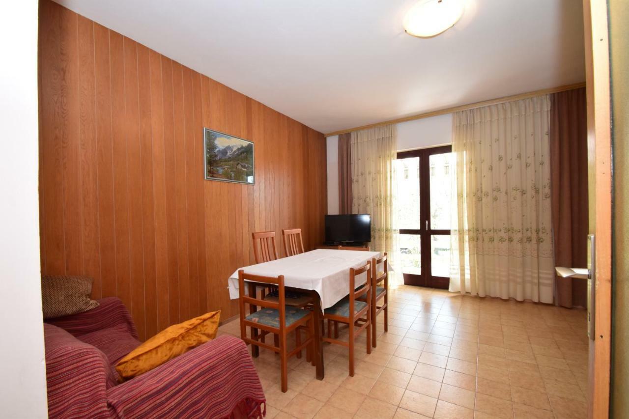 Apartments Ivan Starigrad Paklenica Eksteriør bilde
